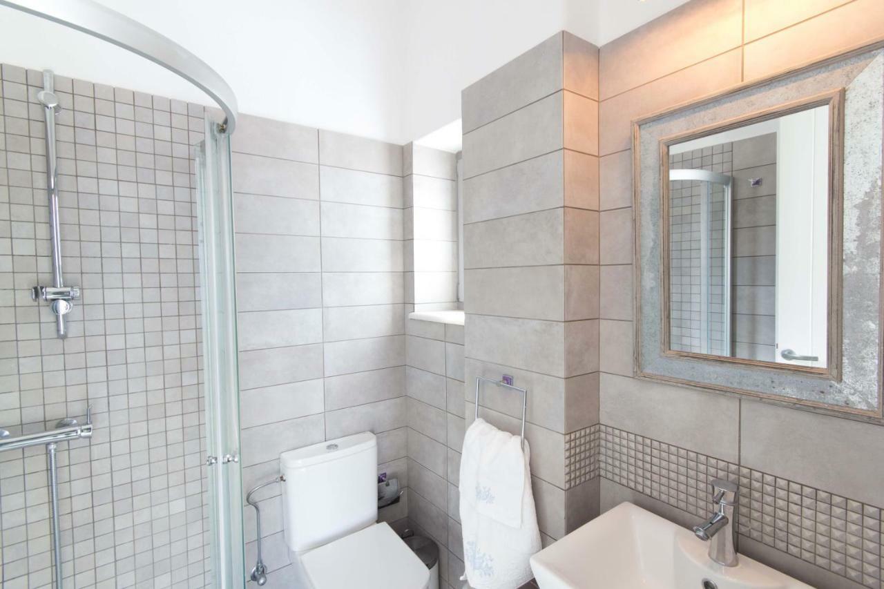 פארוס Parian Hill Residence Villa מראה חיצוני תמונה